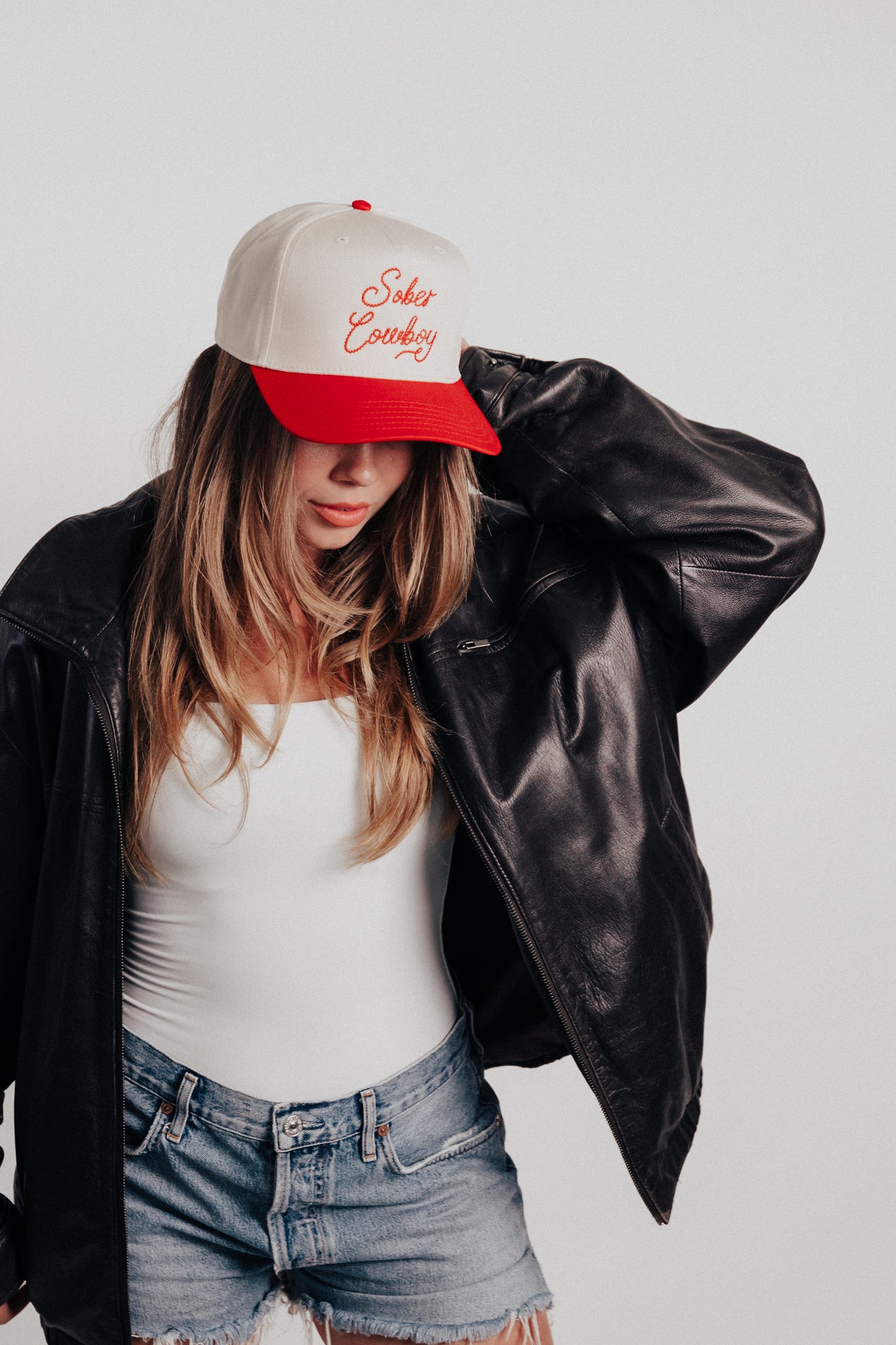 Sober Cowboy Rope Hat: Red & Natural